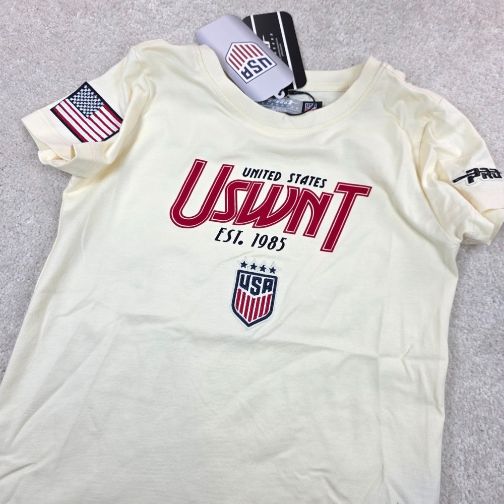 Pro Standard T-Shirt Girls 6 Egg Ivory Paradise USWNT USA Soccer Team Logo NWT